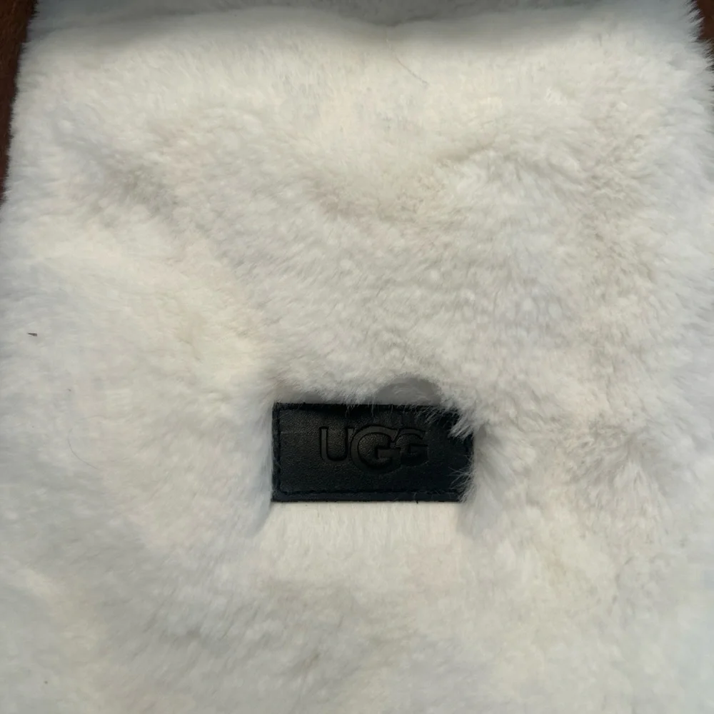 UGG Cream Plush Scarf
